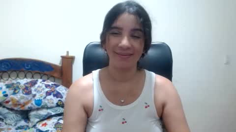 Snapshot of sandra_rosse chatting on 06/10/26, 08:35 sandra_rosse online show from 06/10/26, 08:35