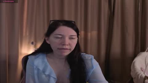 Snapshot of sandra_rosss chatting on 05/20/26, 01:23 Sandra online show from 05/20/26, 01:23