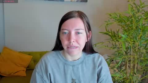 Snapshot of sandra_rosss chatting on 06/20/26, 12:36 Sandra online show from 06/20/26, 12:36