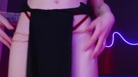 Sandy  online show from 01/26/25, 04:20