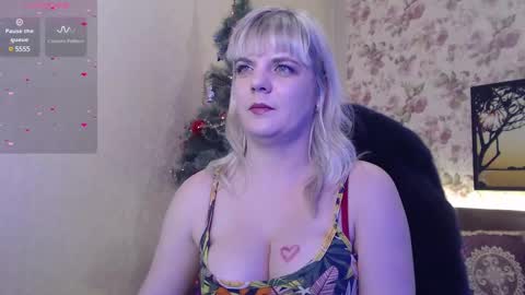 sandrawoolf online show from 01/12/25, 11:07