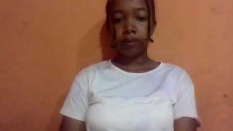 sandriana26 online show from 04/02/26, 05:05