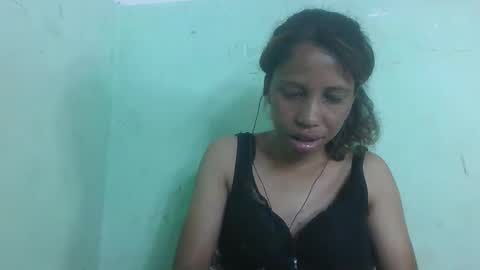 sandrinah788632 online show from 04/11/26, 06:40