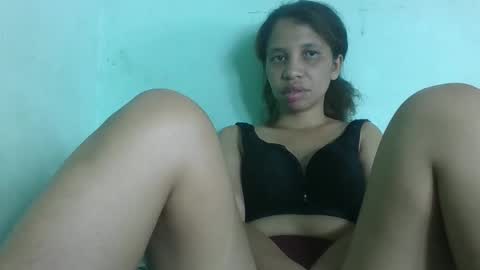 sandrinah788632 online show from 05/31/26, 06:09