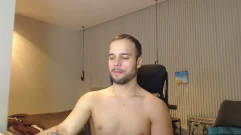 DeAlex online show from 02/10/25, 05:41