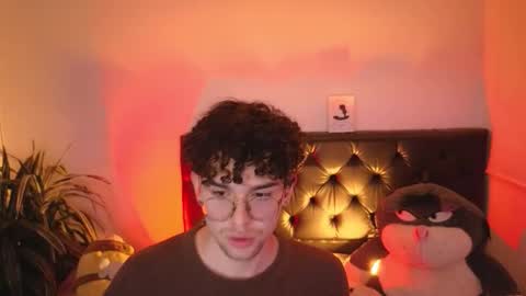 sandro_vitali online show from 10/28/25, 07:45