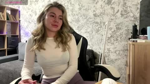 Snapshot of sandykiss_ chatting on 04/02/26, 04:04 Sandy online show from 04/02/26, 04:04