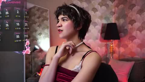 Snapshot of sandzu_ chatting on 11/08/25, 09:02 Viola online show from 11/08/25, 09:02