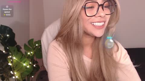 secret online show from 04/11/26, 05:23