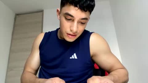 Snapshot of santi36rt chatting on 06/26/26, 10:58 santi36rt online show from 06/26/26, 10:58