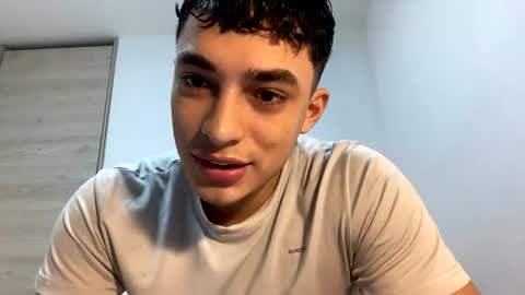 Snapshot of santi36rt chatting on 06/28/26, 11:11 santi36rt online show from 06/28/26, 11:11