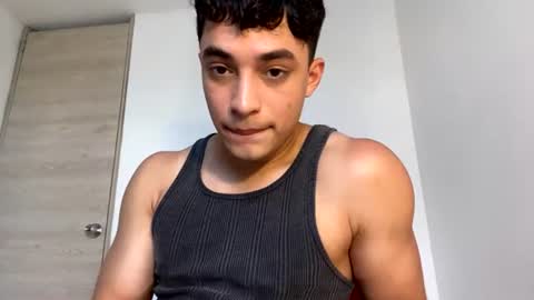Snapshot of santi36rt chatting on 07/28/26, 09:36 santi36rt online show from 07/28/26, 09:36
