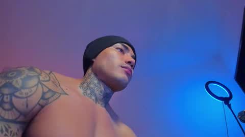 Santi Ferrer online show from 12/19/25, 12:28