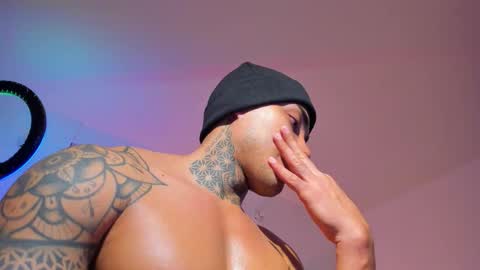 Santi Ferrer online show from 02/21/26, 04:02