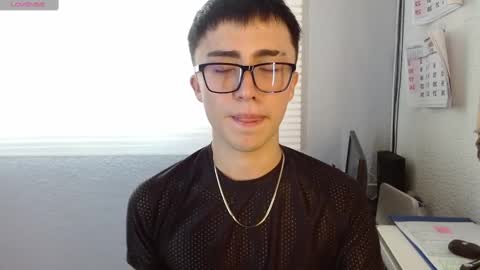 santi_fabulous online show from 12/28/24, 09:40