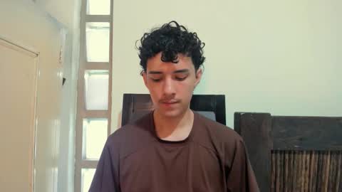 Snapshot of santi_twink19 chatting on 10/11/25, 09:13 santi_twink19 online show from 10/11/25, 09:13