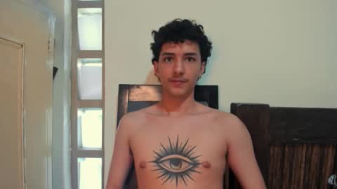 Snapshot of santi_twink19 chatting on 10/14/25, 07:58 santi_twink19 online show from 10/14/25, 07:58