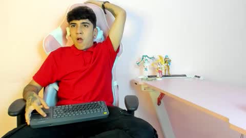 SantiAbader online show from 12/19/25, 10:06