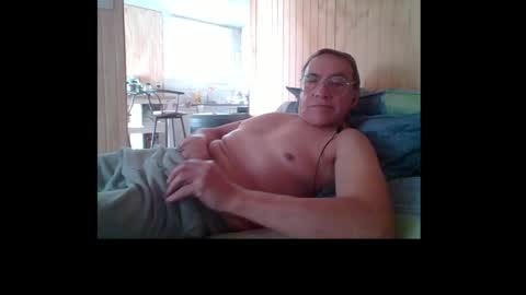 santiago_n online show from 07/30/26, 02:49