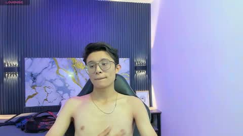 Snapshot of santiago_russo18 chatting on 02/02/26, 09:02 santiago_russo18 online show from 02/02/26, 09:02