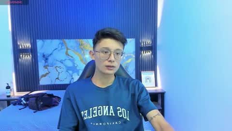 Snapshot of santiago_russo18 chatting on 02/06/26, 07:06 santiago_russo18 online show from 02/06/26, 07:06