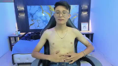 Snapshot of santiago_russo18 chatting on 02/07/26, 07:06 santiago_russo18 online show from 02/07/26, 07:06