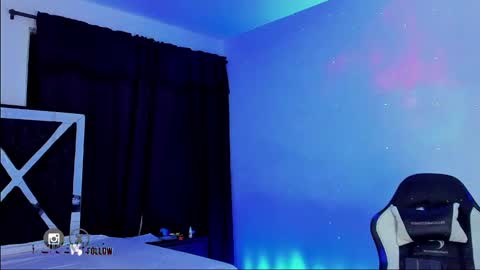 Snapshot of santiagoreyesft chatting on 02/13/25, 05:48 Santi Reyes online show from 02/13/25, 05:48