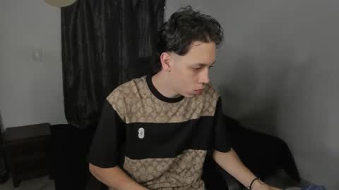 Julius Novachrono  online show from 03/26/26, 10:10