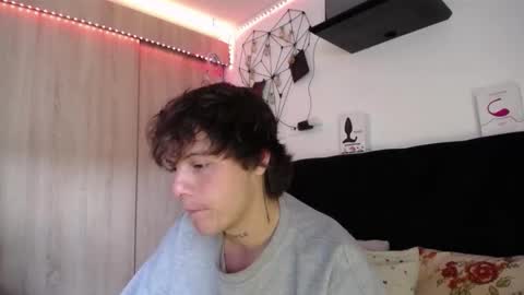 Santii online show from 02/21/26, 02:29