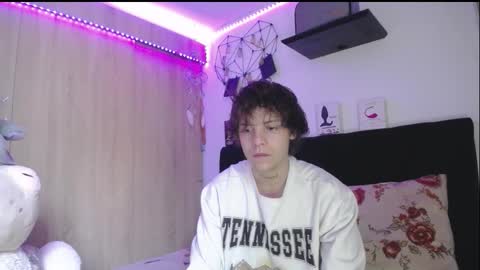 Santii online show from 03/30/26, 01:34