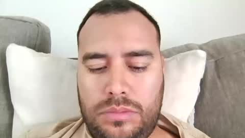 Thiago.... online show from 04/12/26, 04:56
