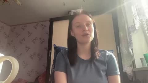 Snapshot of santinagillingham chatting on 04/12/26, 09:47 Sofia online show from 04/12/26, 09:47