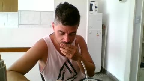 Nalguitas online show from 01/11/25, 05:18