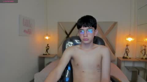 Santi online show from 03/30/26, 02:51