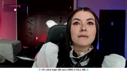 Liah Santos online show from 12/15/25, 12:31