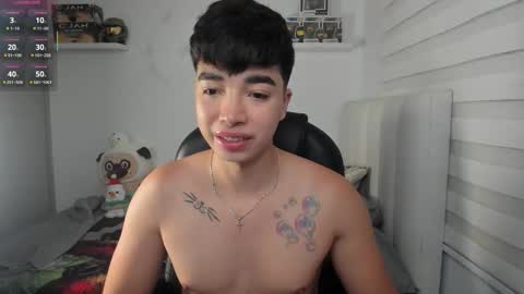 Mr. Santiago online show from 03/25/26, 01:28