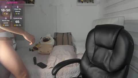 Snapshot of santy7u7 chatting on 07/01/26, 02:07 Mr. Santiago online show from 07/01/26, 02:07