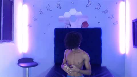 santiago online show from 12/08/24, 06:17