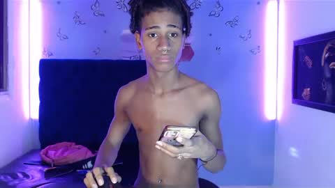 santiago online show from 12/15/24, 01:22