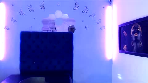 santiago online show from 12/26/24, 01:32