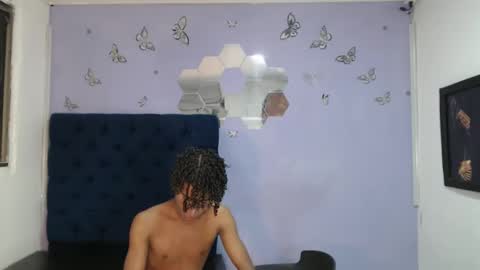 santiago online show from 01/10/25, 05:24