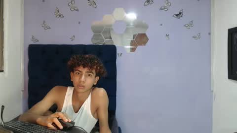 santiago online show from 01/21/25, 05:09