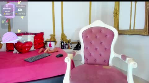 Snapshot of santy_carrington chatting on 02/04/25, 07:00 Santiago Carrington online show from 02/04/25, 07:00