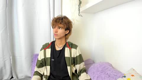 kitty online show from 02/12/25, 04:01