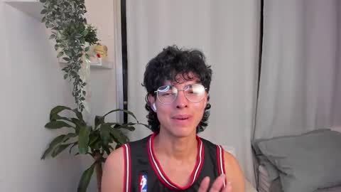 kitty online show from 02/19/26, 03:24