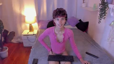 kitty online show from 03/28/26, 02:22