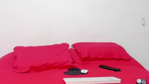 santy_of1 online show from 05/27/26, 03:09