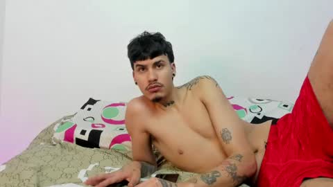 santy_of1 online show from 06/08/26, 10:15