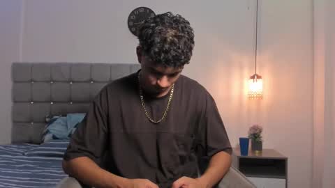 santy_stump online show from 12/21/25, 09:44