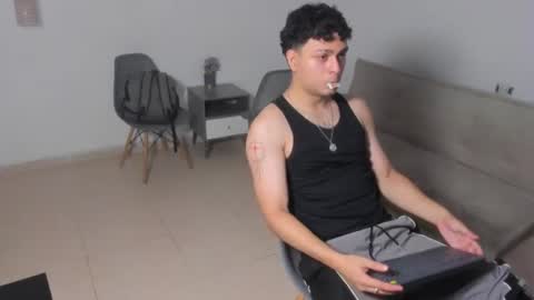 santy_stump online show from 06/29/26, 09:48